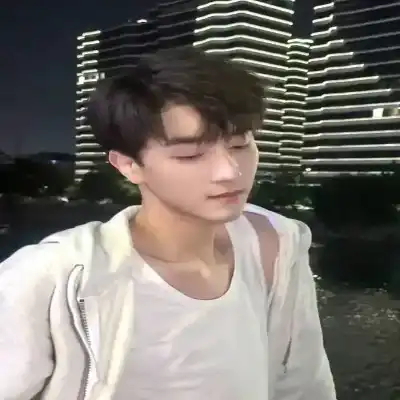 伍雅妍